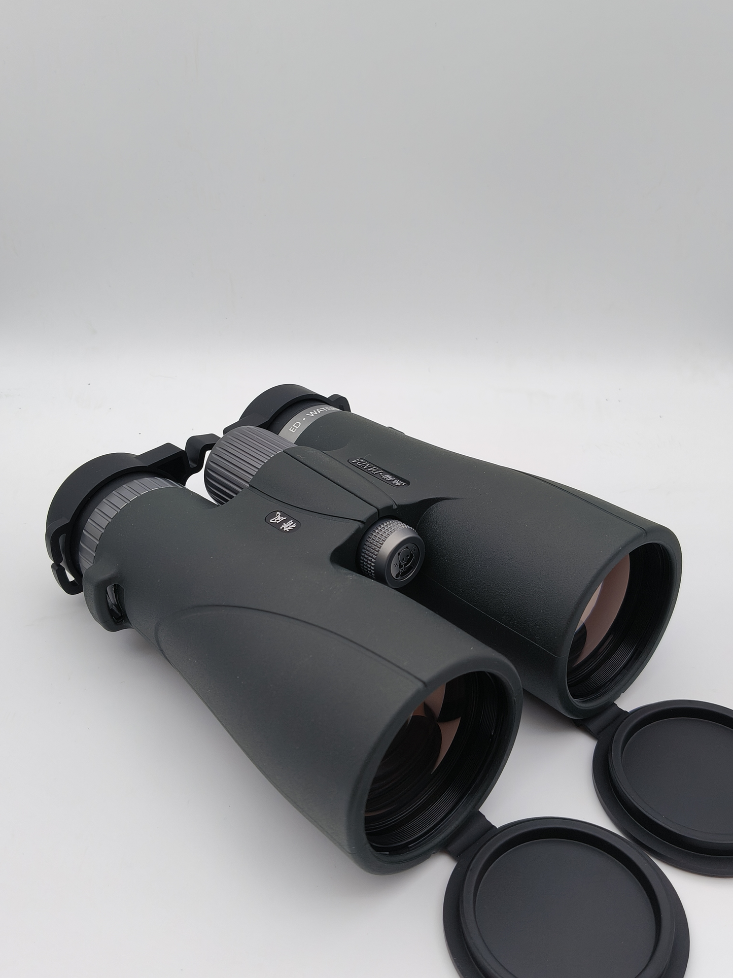 PANDA 12×50ED